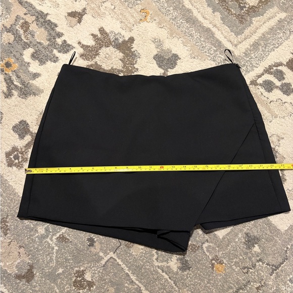 Zara Black Asymmetrical Wrap Mini Skort - Picture 10 of 12